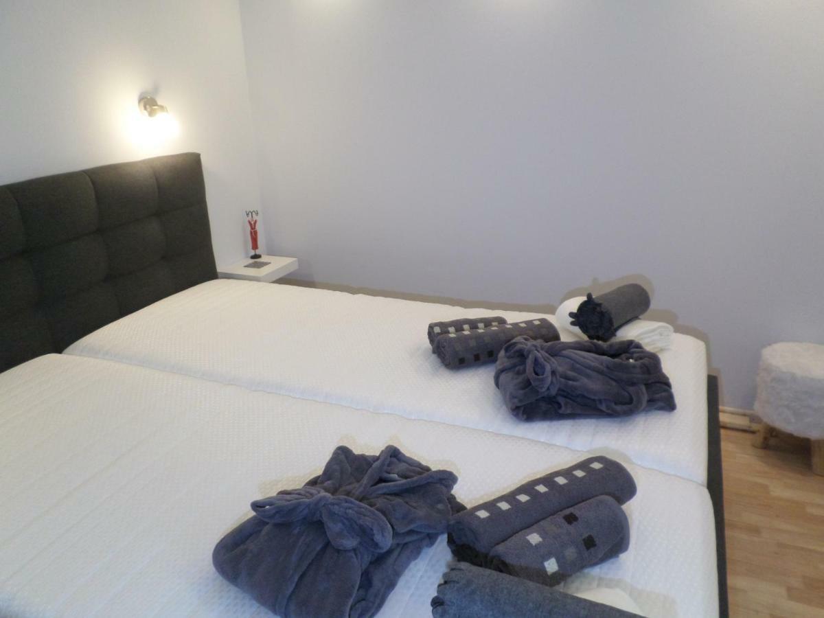 Ferienwohnung Daheimchen グリュックスブルク エクステリア 写真